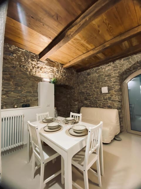 Appartamento La Volta Apartment in Province of Massa and Carrara