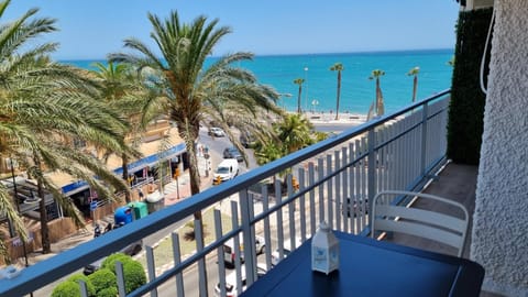 Balcony/Terrace, Beach, Sea view