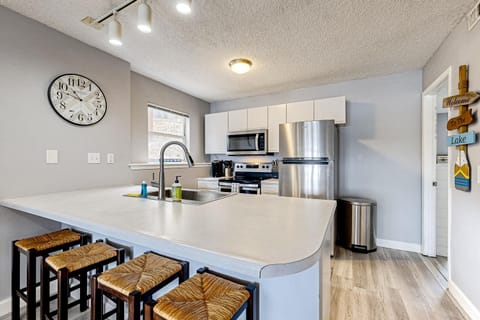 Ozark Dream Apartment in Lake of the Ozarks