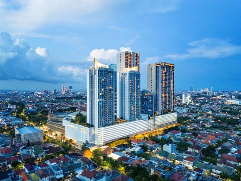 Property building, City view