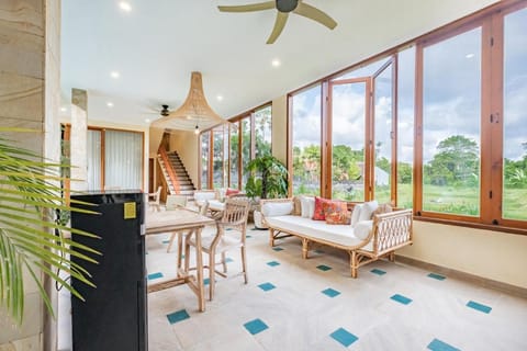 Communal lounge/ TV room, Seating area, Communal kitchen