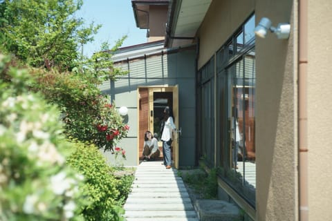 Facade/entrance, Garden