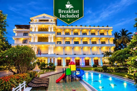 Property building, Restaurant/places to eat, Property logo or sign, Garden, Garden view, Pool view, Swimming pool, Breakfast