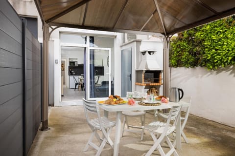 Patio, Balcony/Terrace, Dining area