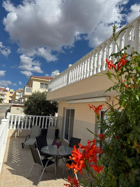 Patio, Balcony/Terrace