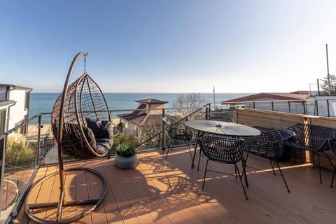 Day, View (from property/room), Balcony/Terrace, Beach, Sea view