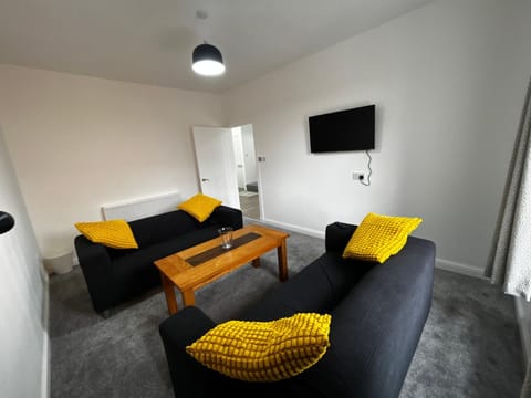 Happy Valley Apartment in England