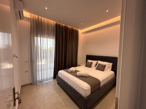 Kensly Guesthouse Apartment in Ksamil