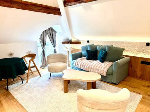 Hotel Particulier Les Rêveries du CLOS Vignes &Spa Adult Only Hotel in Beaune