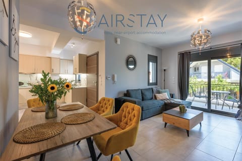 Living room, Dining area, kitchen