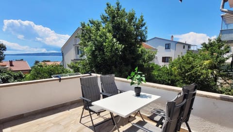 View (from property/room), Balcony/Terrace