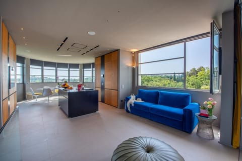 La Rotonda - Incredible Méditerranéen and St Tropez view 360! Centre ville 5 mns Apartment in Saint-Tropez