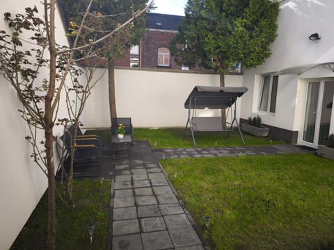 Apartment l'Anil Garden With Garage Private Apartment in Dinant