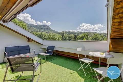 LEscapade du Col Cozy 2-Bedroom Apartment Apartment in Menthon-Saint-Bernard