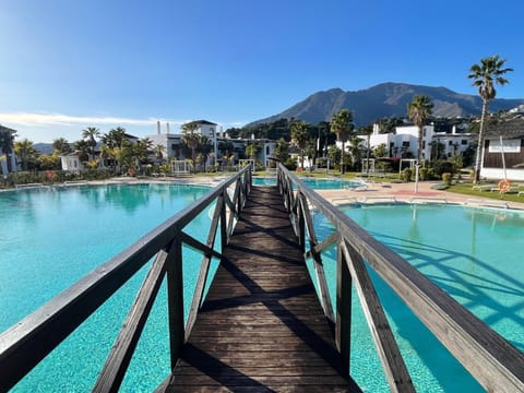 Day, Natural landscape, Mountain view, Pool view, Swimming pool