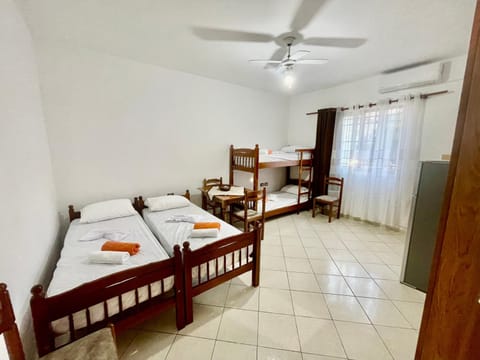 Bed, Bedroom, air conditioner