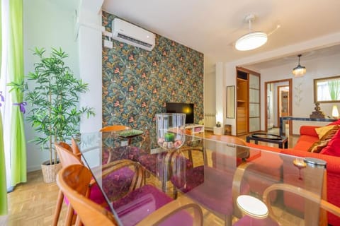 For You Rentals Amplio apartamento TEMPORAL de tres dormitorios VDP17 Apartment in Centro