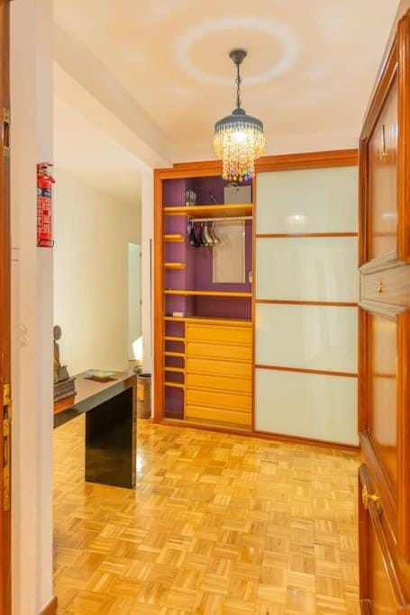 For You Rentals Amplio apartamento TEMPORAL de tres dormitorios VDP17 Apartment in Centro