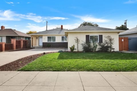 Mid Century Wineries Game Room House in Lodi
