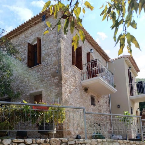 Nostos Old Town Apartment in Messenia