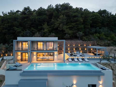 Property building, Natural landscape