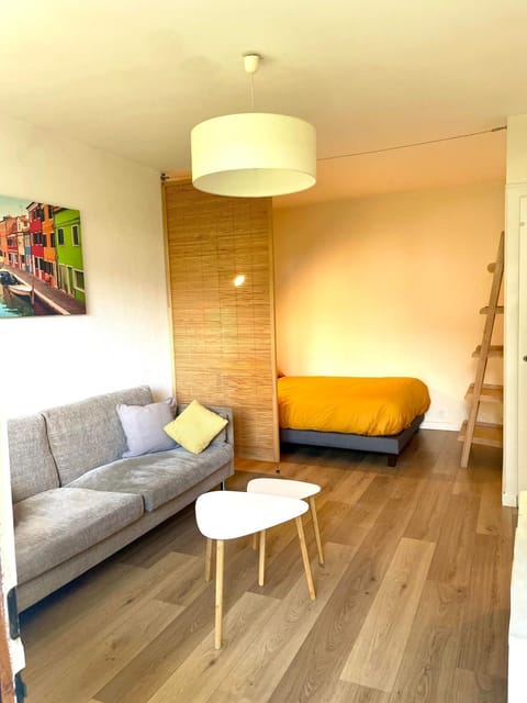 Le Calme-Proche Genève et Tram Apartment in Annemasse