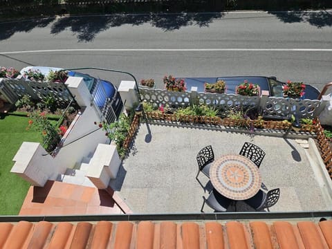 Garden, Garden view, Parking