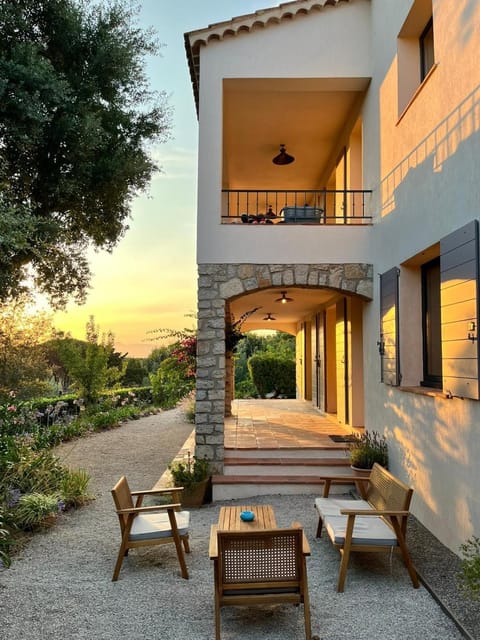 Balcony/Terrace, Garden view