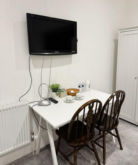 Shirley Guest House Vacation rental in Southampton