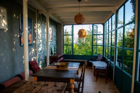 Balcony/Terrace, Internal: Not applicable to any particular room