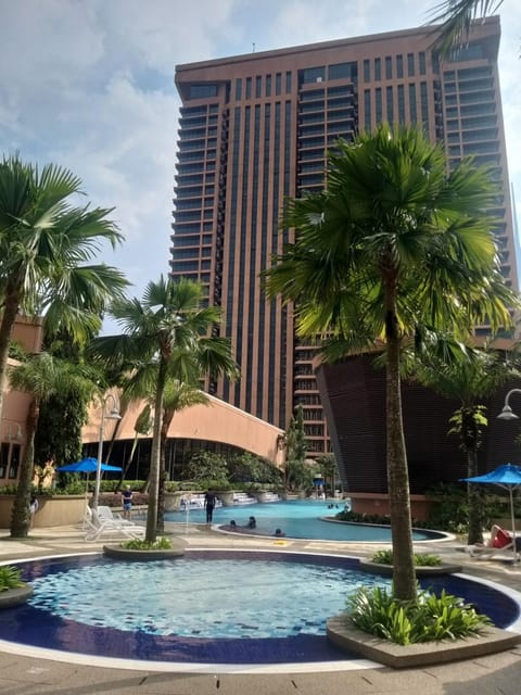Property building, Pool view, Swimming pool