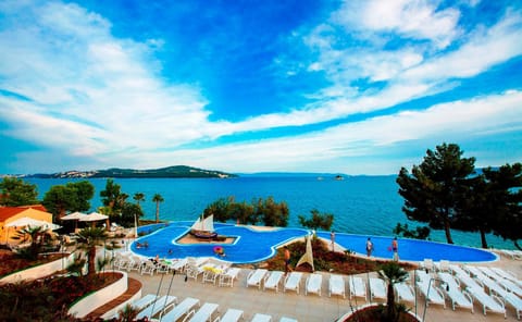 Sea view, Swimming pool