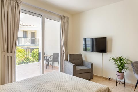 TV and multimedia, Bedroom