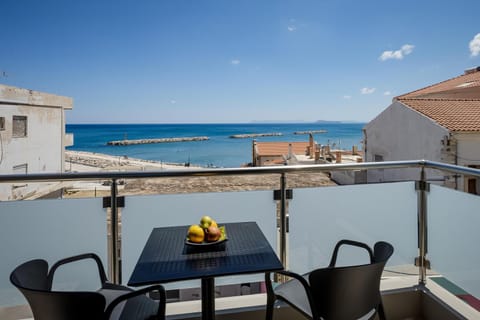 Day, View (from property/room), Balcony/Terrace, Balcony/Terrace, Sea view