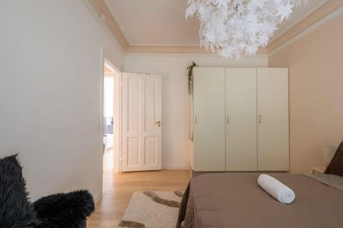 City Central 2BR Apartment Next to the Lakes Apartment in Copenhagen