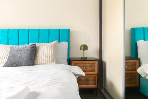 Bed, Bedroom