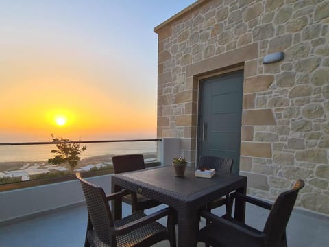 Property building, Patio, Facade/entrance, Sea view, Sunset