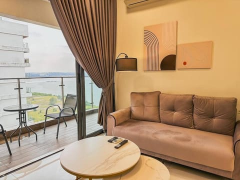 View (from property/room), Living room, Seating area