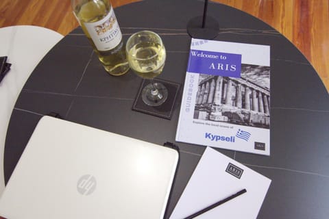 Decorative detail, Logo/Certificate/Sign, Logo/Certificate/Sign, Drinks