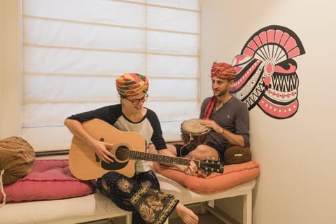 Communal lounge/ TV room, City view