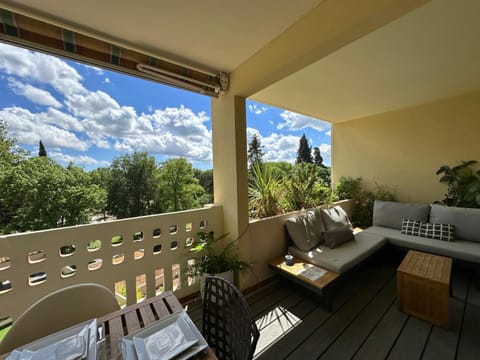 Patio, View (from property/room), Balcony/Terrace, Dining area