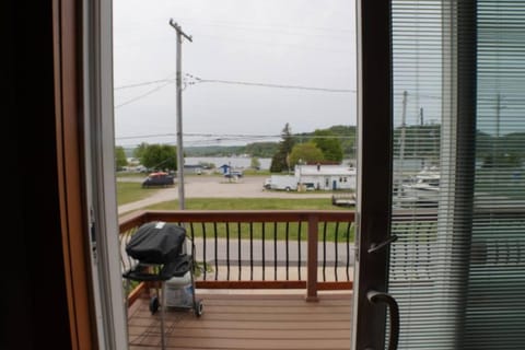 Apartment at Fieldstone Manor Apartment in Frankfort