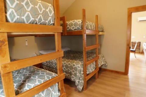 Apartment at Fieldstone Manor Apartment in Frankfort