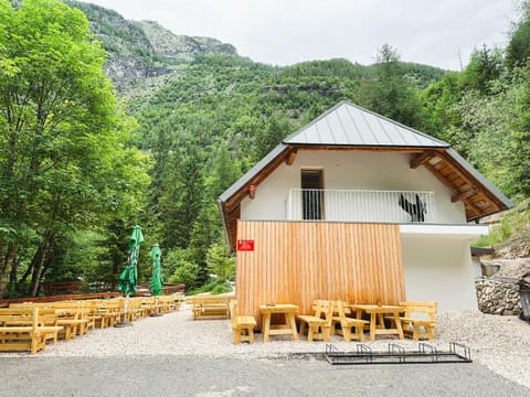 Koča ob izviru Soče Nature lodge in Friuli-Venezia Giulia