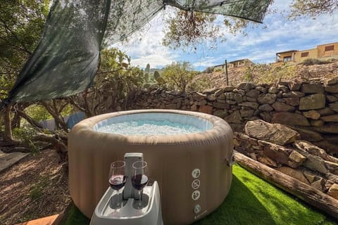 Natural landscape, Hot Tub
