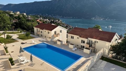 2montenegro VISTA Apartments Apartment in Dobrota