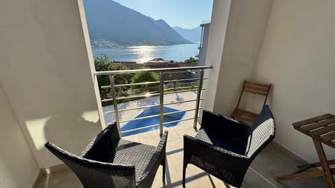 2montenegro VISTA Apartments Apartment in Dobrota