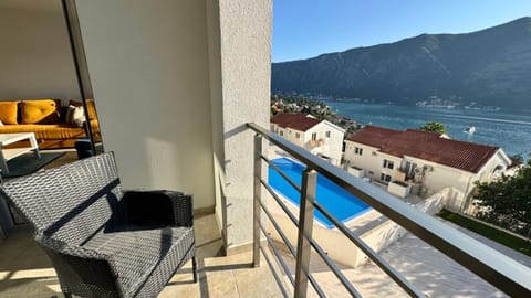 2montenegro VISTA Apartments Apartment in Dobrota