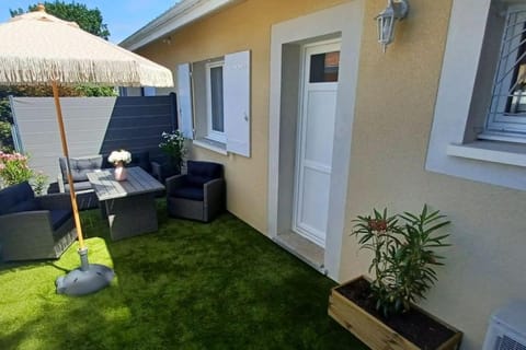 Patio, Garden