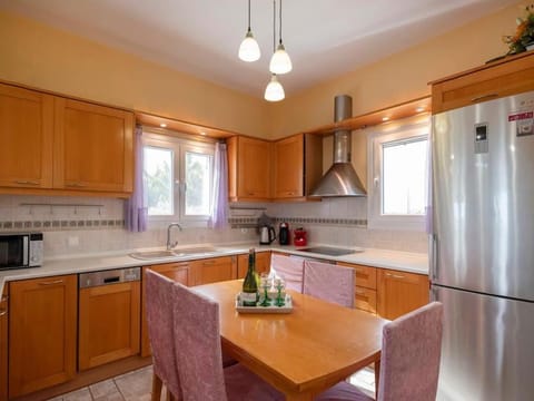 Angel Serenity Villa House in Paros, Greece